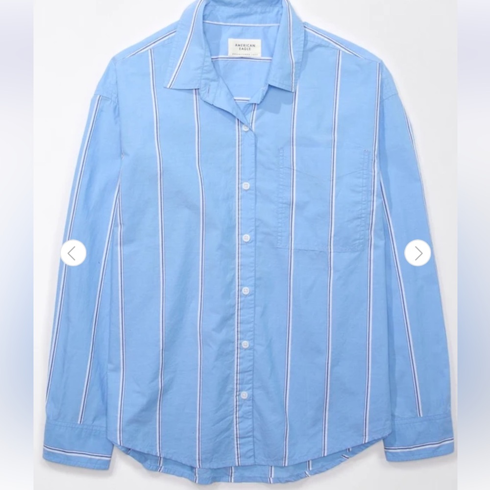 American Eagle woman’s everyday button up shirt. Size xxl.